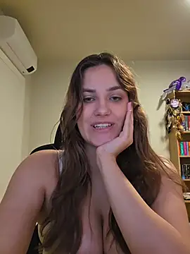 MiaRides19's Live XXX Chat