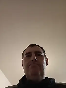 Antontour7519 live XXX chat