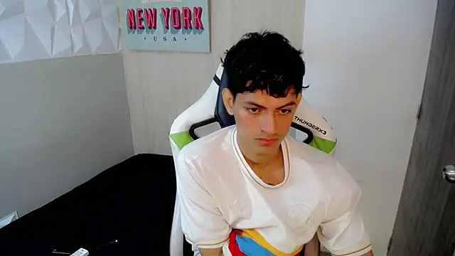 Drew_Nyb's Live XXX Chat