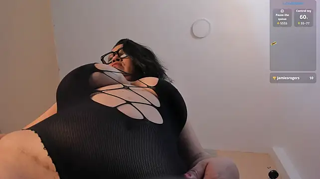צ'אט XXX בשידור חי של Brenda_Williams