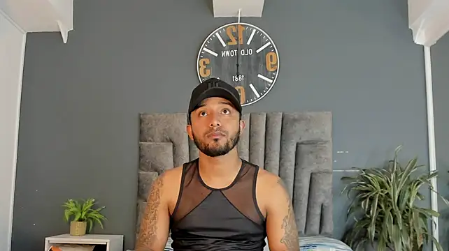 Robin_Rief's Live XXX Chat
