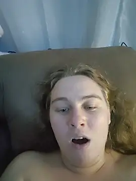 צ'אט XXX בשידור חי של NensysFourets