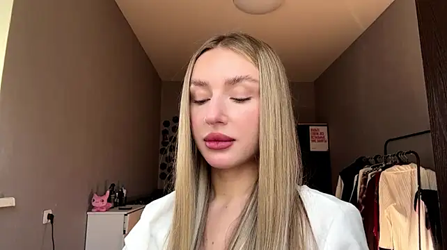 TericaEllermann's Live XXX Chat