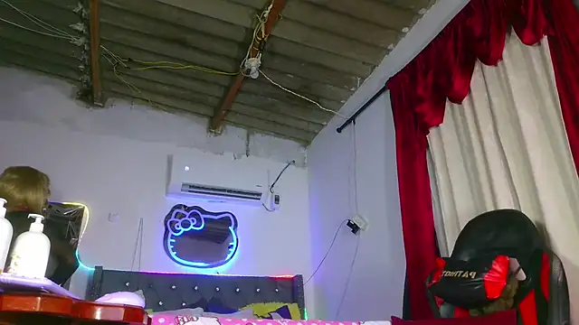 دردشة candy_aass الجنسية المباشرة