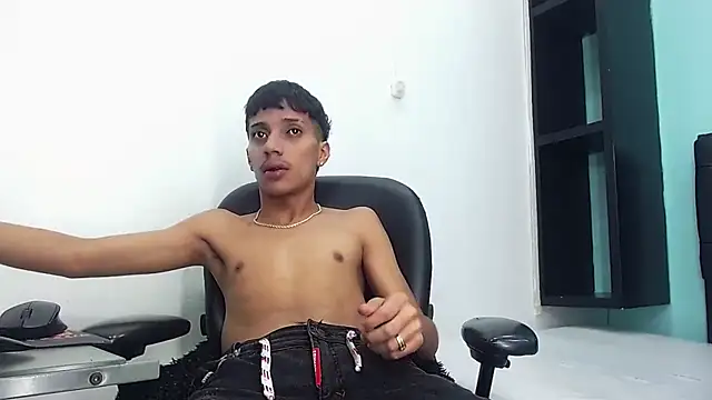 brayan__hot__: απευθείας συνομιλία ΧΧΧ