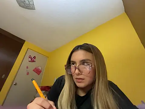 Živý XXX chat alyy_x