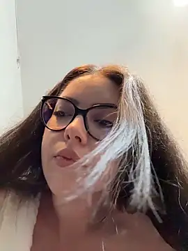 KaylaLewyss Live XXX-chat