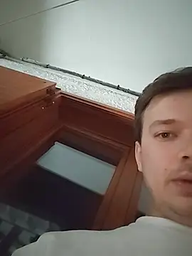 Show modela Ragnarlothbrok699 na web-kameri