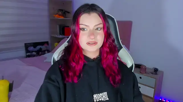 XXX chat uživo modela OphelianaRose33