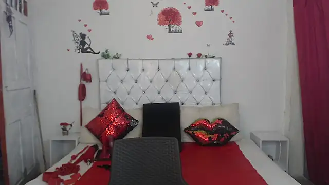 Sweetbigcattn Live XXX chat