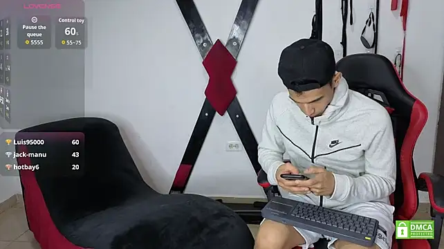 EliteBoysLive's Live XXX Chat