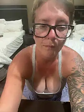_ElizabethLove_'s Live XXX Chat
