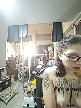 Chat +18 de whatevaandissues ao vivo