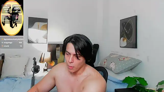Thom_Ohtani's Live XXX Chat