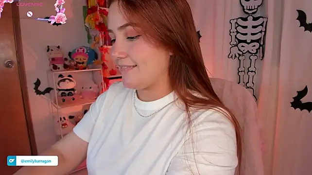 Živý XXX chat EmilyBarragan_