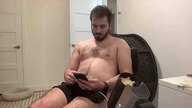 ThickDickMontreal 现场XXX聊天