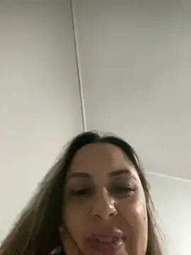 MayaGarcia40 라이브 XXX 채팅