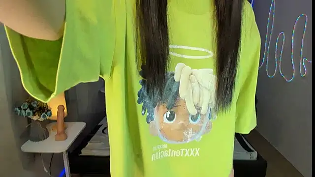 Alexa_therealhorsecock 라이브 XXX 채팅