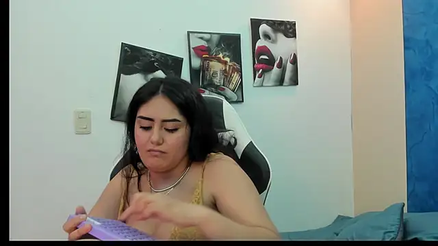 XXX chat uživo modela angelica_rouse