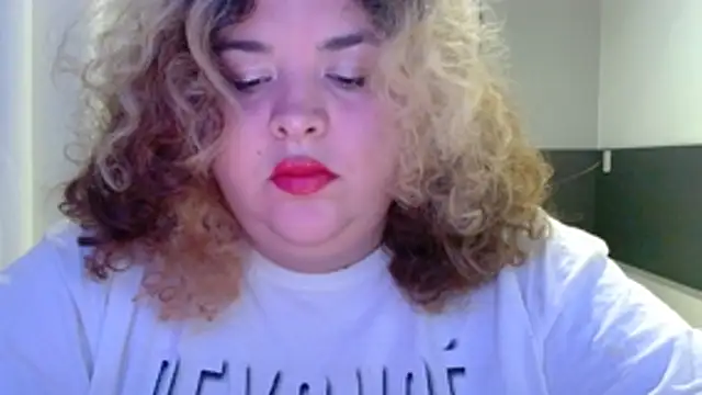 Chat +18 de valentinny ao vivo