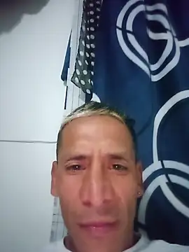 Elmono__1 Chat XXX in diretta