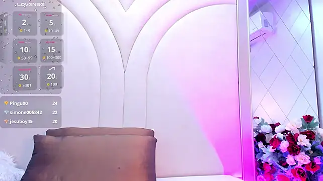 צ'אט XXX בשידור חי של HannaRosetti