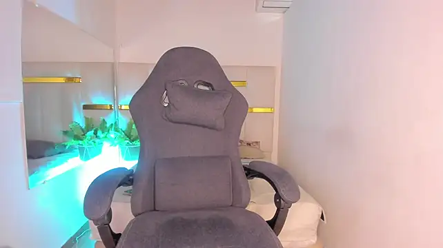 Karoll014's Live XXX Chat