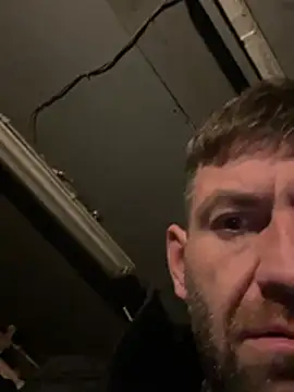 BigDEZZZzz Webcamshow