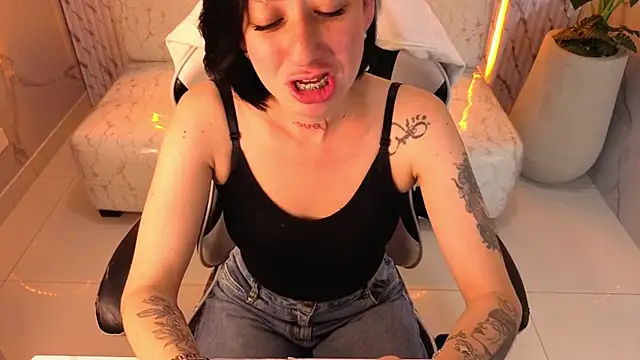 دردشة Valeria_Tx الجنسية المباشرة