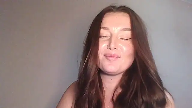 LilianaSwetx Adlı Modelin Canlı XXX Sohbeti