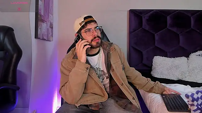DomBoy_ Adlı Modelin Canlı XXX Sohbeti