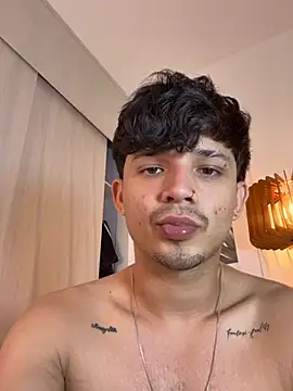 Chat +18 de bigjacksonxh ao vivo