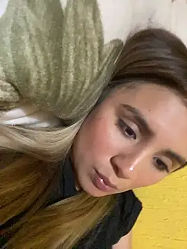 alyy_x's Live XXX Chat