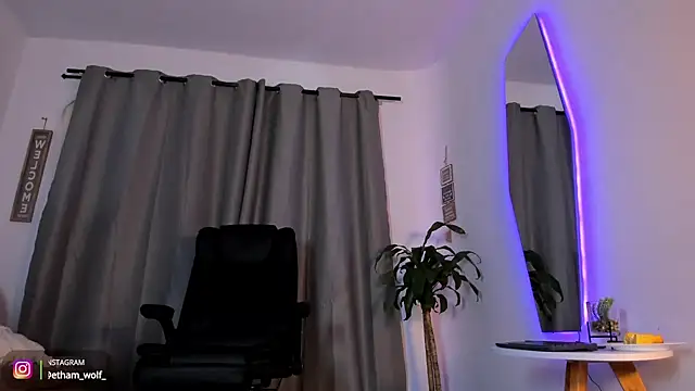 etham_wolf1 Live XXX-chat