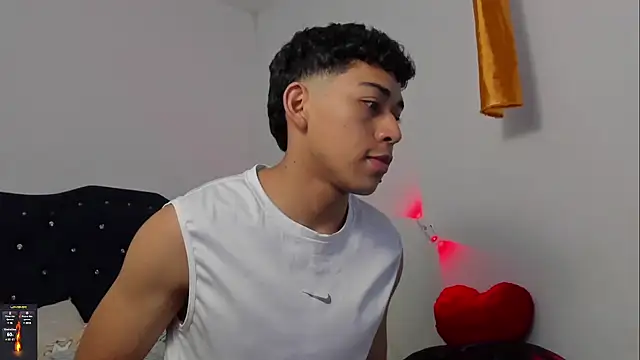 Robert__Zan Live XXX-Chat