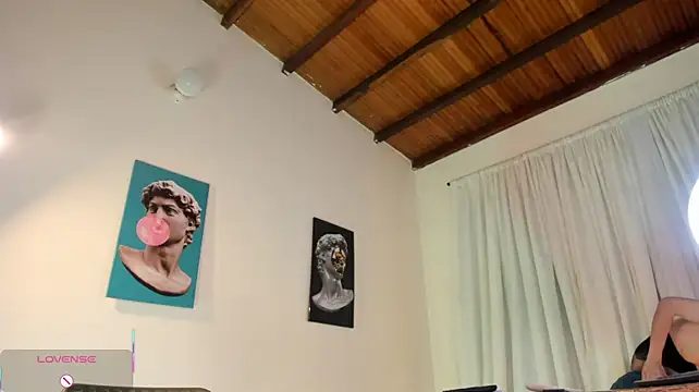 ArchieCollins 라이브 XXX 채팅