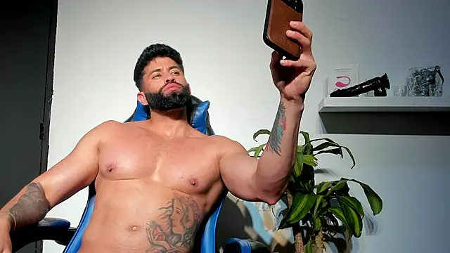 RikyAaron লাইভ XXX চ্যাট