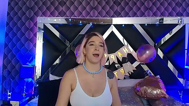 victoriaa_lee_'s Live XXX Chat