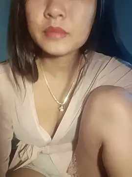 PIVI-12's Live XXX Chat