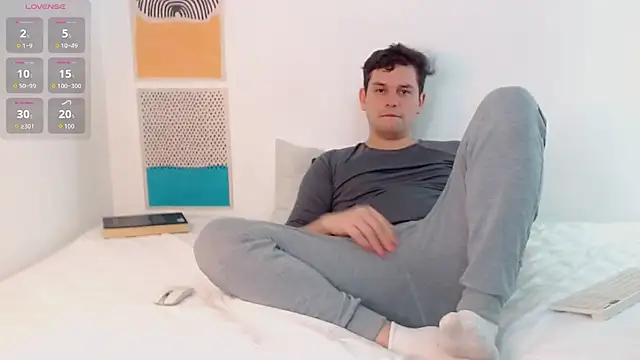 Luc_7 Adlı Modelin Canlı XXX Sohbeti