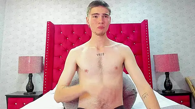 NickWild Live XXX-chat