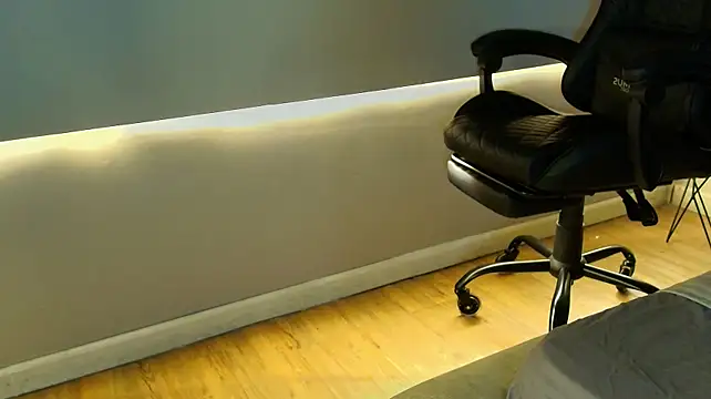 Jacob_Benelli live XXX chat