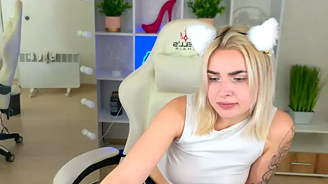 Živý XXX chat EmmiLive