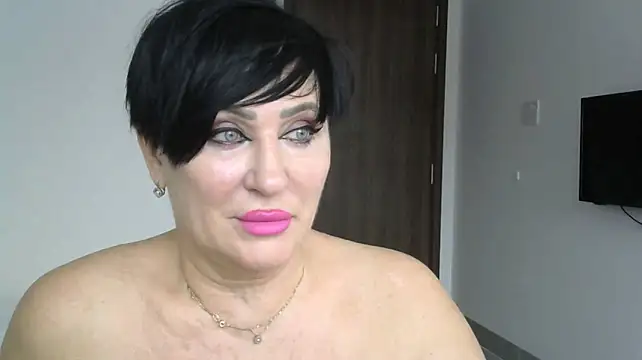 Kleotempt's Live XXX Chat