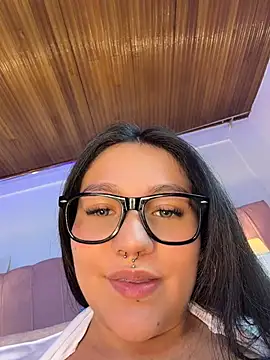 Emily_Gomezz's Live XXX Chat