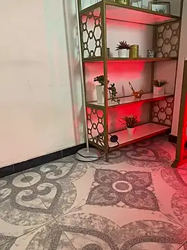 Онлайн чат XXX ConnyCurly