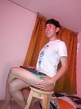 Justcazz1 Chat XXX live