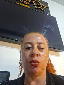 ChannelFox__'s Live XXX Chat