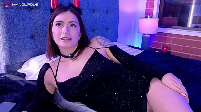 Živý XXX chat mandi4pole_
