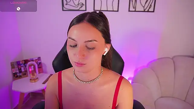 Онлайн чат XXX AliceHarper_